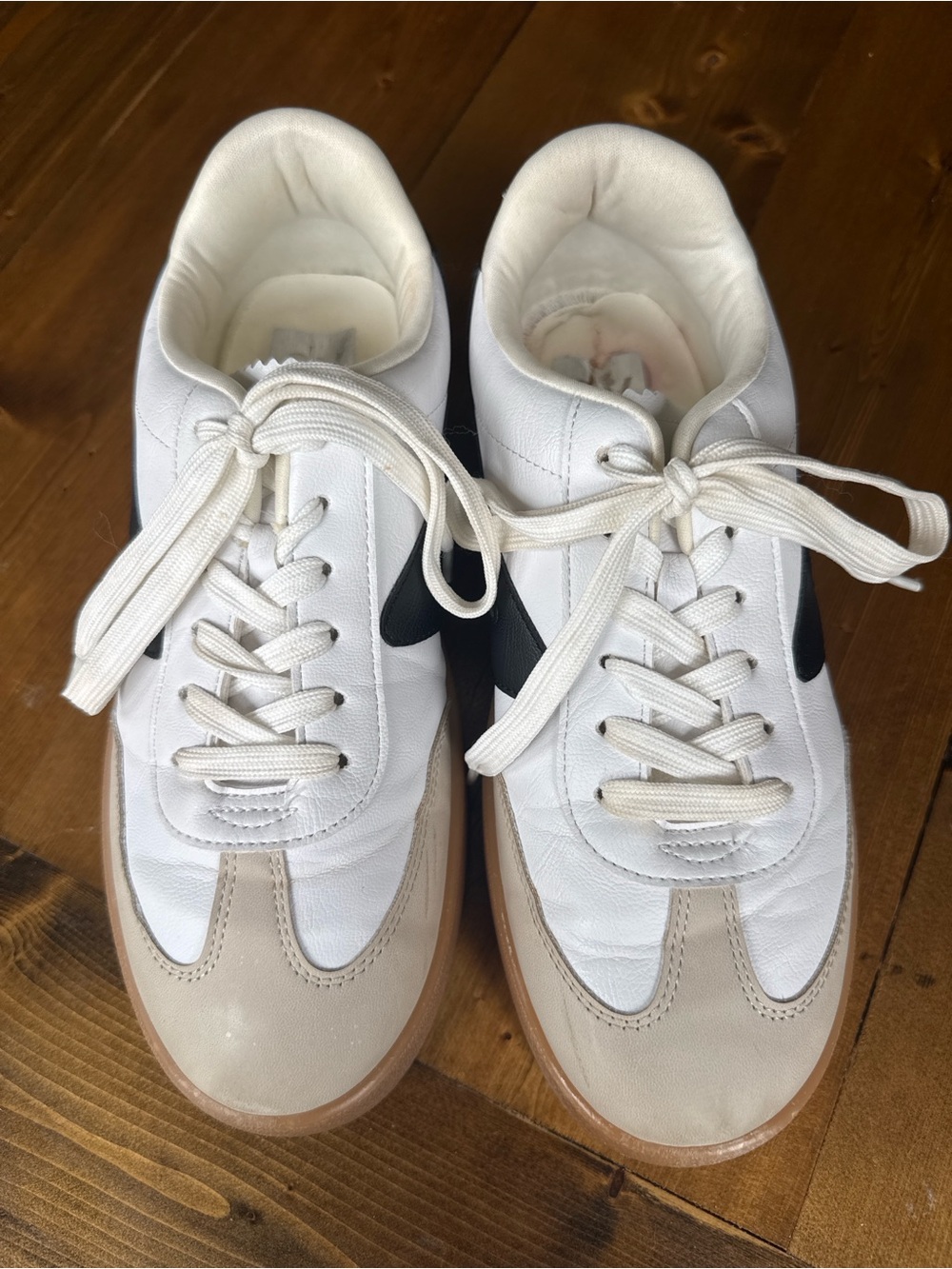 Dolce Vita Russo Sneakers - Women’s 8.5